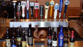 A photo of Gallos Tap Room Powell restaurant