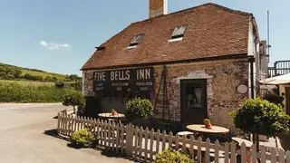 A photo of Five Bells Inn restaurant