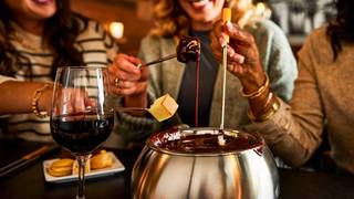 Fondue After Dark Chocolate & Champagne Experience foto