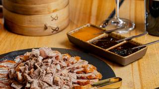 Reserva tu Peking Duck Photo