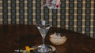 写真（"The Martini" Cocktail Class with Jackson Cannon）