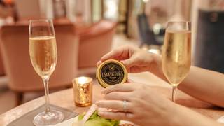 Valentine's Day Champagne & Caviar foto