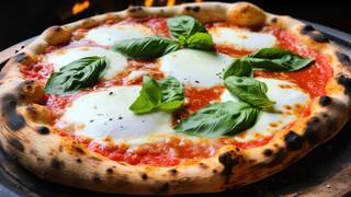 Wood-fired Pizza Napoletana foto