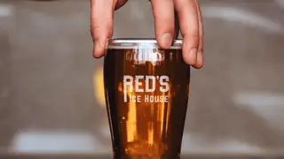 Une photo du restaurant Red's Ice House