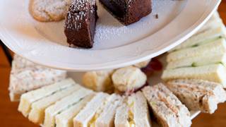 Charles City Restaurant Week Afternoon Tea Special foto