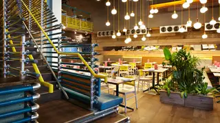 Une photo du restaurant Wahaca Cardiff