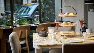 Champagne Afternoon Tea at May Fair Kitchen張相片