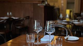 Standard Reservation at Midnight Starling foto