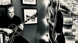 Mother’s Day with Malcolm Clark Jazz Duo – May 11 foto