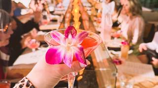 Celebrate Mother's Day by the Water at DOSALAS! Photo