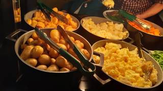 Sunday Carvery foto