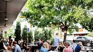 Patio Reservation foto