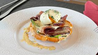 Mother's Day Brunch at Albert Hotel foto