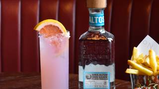 Fiesta Friday with Altos Tequila Foto