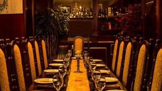 Private Dining with Screen photo