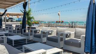 Weekday Cabana at Castaways foto