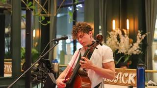 写真（Drinks, Dinner & Live Music）