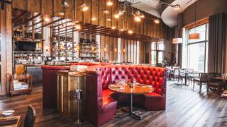Celebrate 8 Years of Oak Charlotte! foto
