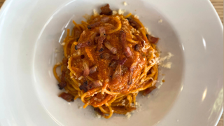 Spaghetti all’Amatriciana + Softdrink für 10 € foto
