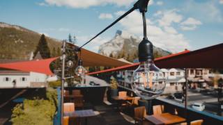 🎶🌄Live Music and Mountain Views🌄🎶 foto