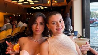 Girls Night: All Night Happy Hour+ $30 Girl Dinner foto