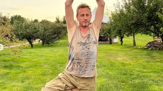 Yoga in the Vines foto
