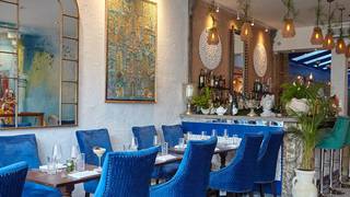 Roots 2nd Birthday Celebration - 20% Off Food! foto