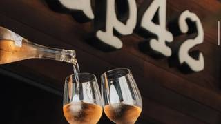 Wine Wednesday – ½ Priced Bottles foto
