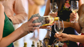 Grapes & Rye: Wine Tasting Experience foto
