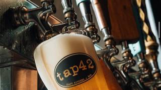 Tap Tuesdays - $5 Beer ALL DAY (Bar Only) foto