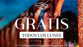Lunes - "Descorche de vino gratis" foto