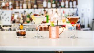 Monday Night Happy Hour at Olive & Ira's foto