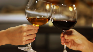 Tuesday Wine Night at Olive & Ira’s foto