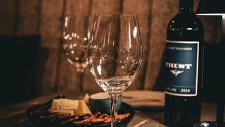 Happy Hour at Cavernus foto