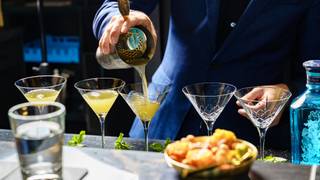 GIN FLIGHT TASTING IM HOUSE OF GIN foto