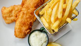 Fish Fry Friday @ Maggie's Restaurant foto