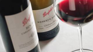 Exclusive Penfolds Wine Dinner at Glass Brasserie. foto