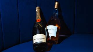 Bottomless Whispering Angel & Champagne Brunch foto
