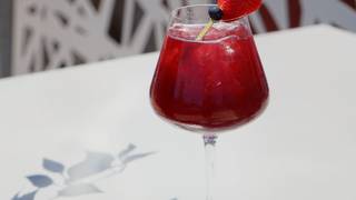 $12 SEASONAL SANGRIA foto