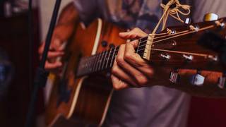 LIVE MUSIC - THU/ FRI | Acoustic Sessions foto