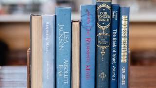 Lunch Book Club |BROKEN COUNTRY, Clare Leslie Hall foto