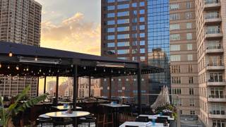 The 101 Rooftop Party Package foto