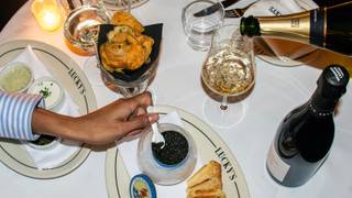1/2 Off Caviar Service - Every Sunday at Lucky's foto