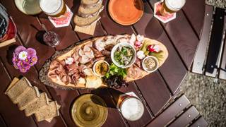 Zum Abendessen bist du wieder zuhause Photo