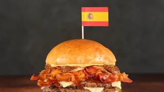 Experience Hard Rock's World Burger Tour 2025! foto