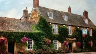 Una foto del restaurante Sondes Arms