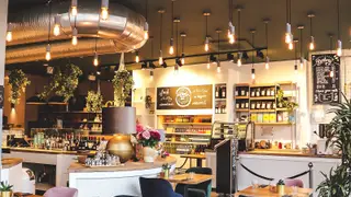 N° 5 Restaurant Bar - Berlin, BE | OpenTable