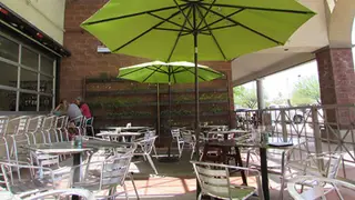 A photo of Pita Jungle - Tucson Oracle restaurant