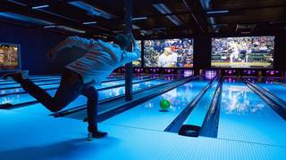 BAR, BOWLING, AND GAMING ONLY 12pm-6pm 01/20/25 foto