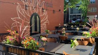 Lincoln Square Chicago 101 Restaurants On Opentable